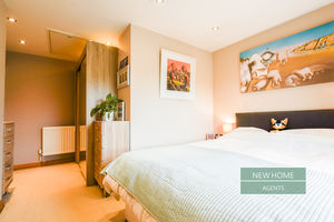 Photo 14- click for photo gallery